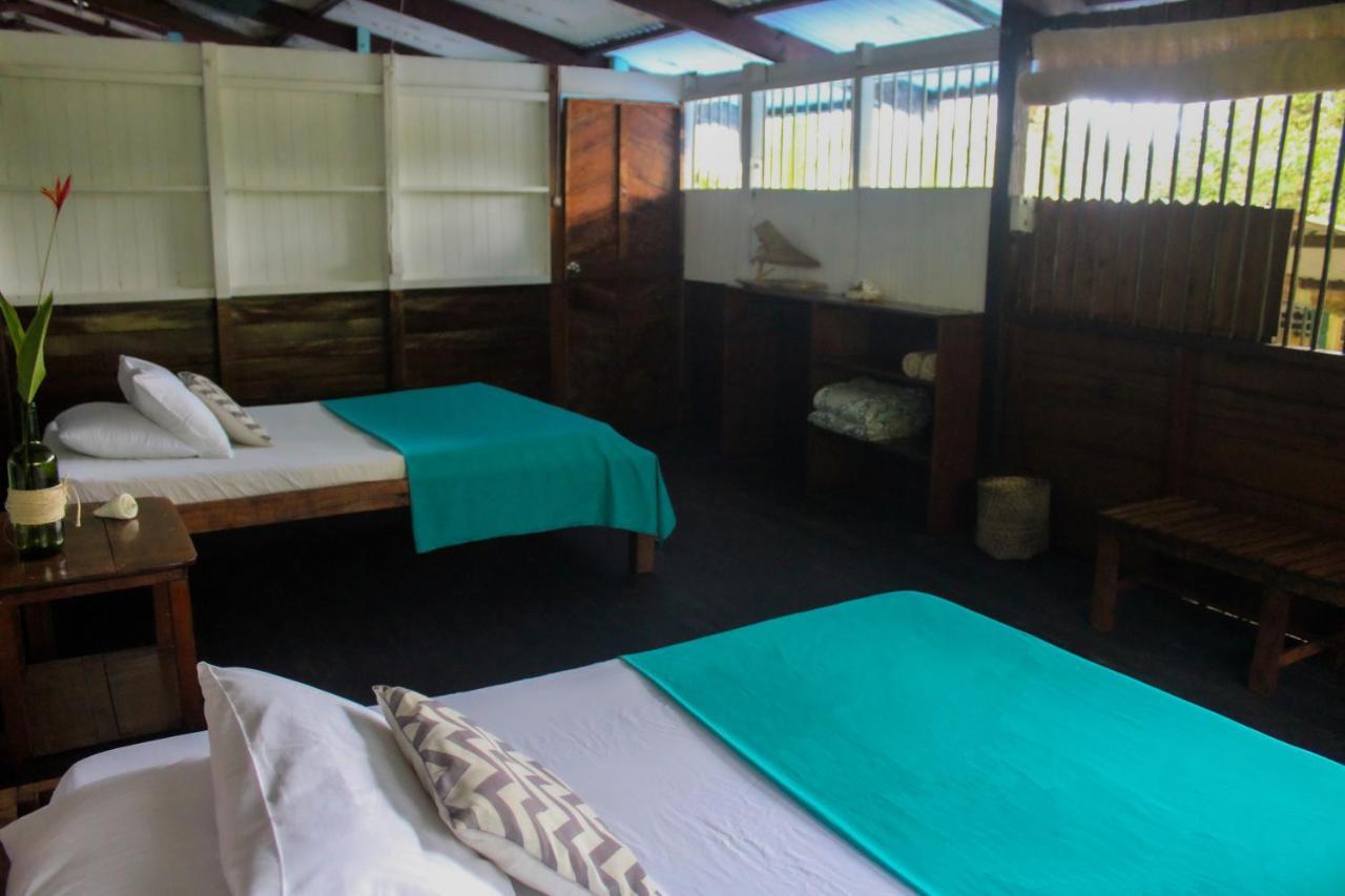 Hotel Refugio Mr Jerry Eco House à Bahia Solano Extérieur photo